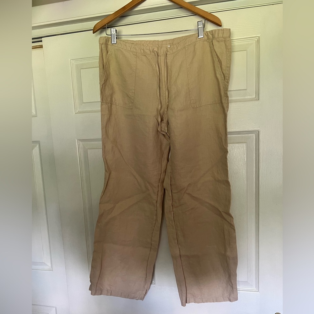 Elegant Women's Linen Pants - Size: Waist 18", Length 28"